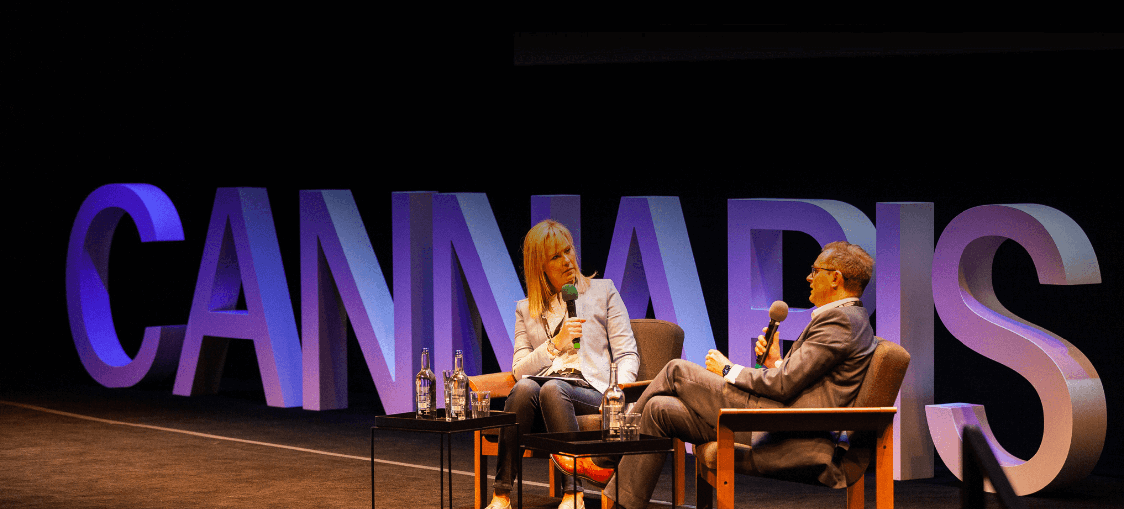 Two speakers in conversation on the Cannabis Europa main stage